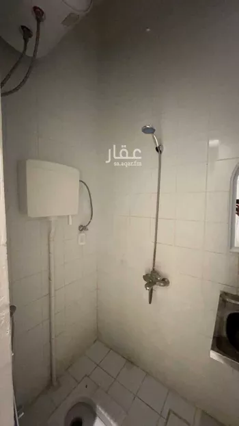 غرفة للإيجار في شارع محمد صالح بن حريب ، حي القيروان ، الرياض ، منطقة الرياض صورة 3