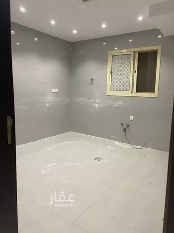 فيلا للبيع في شارع أبي الحسن الهاشمي, حي الخليج, مدينة الرياض, منطقة الرياض صورة 2