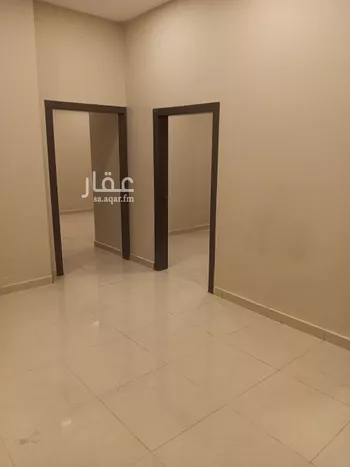 شقة للإيجار في شارع رقم 73, حي العزيزية, مدينة الرياض, منطقة الرياض صورة 2