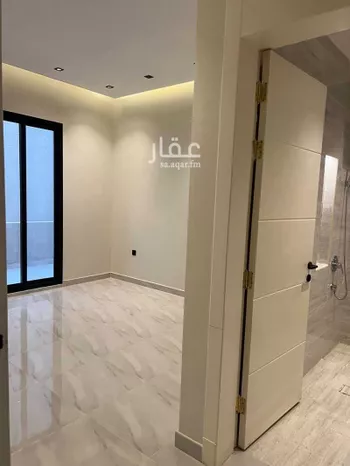 فيلا للإيجار في شارع عمر التبريزي, حي الملك فيصل, مدينة الرياض, منطقة الرياض صورة 3