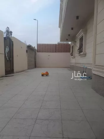 دور للبيع في حي ضاحية الملك فهد, مدينة الدمام, المنطقة الشرقية صورة 4