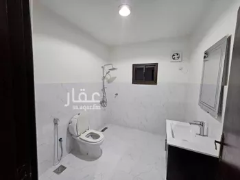 فيلا للبيع في شارع يمان الرصافي, حي ظهرة البديعة, مدينة الرياض, منطقة الرياض صورة 5