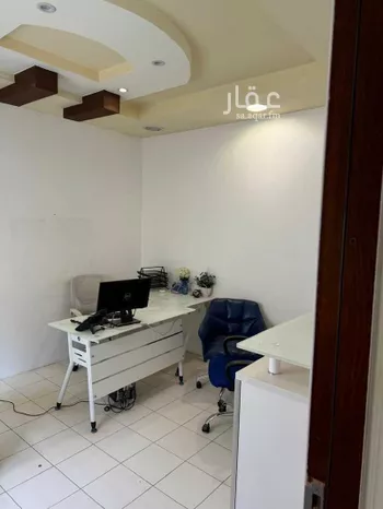 مكتب تجاري للإيجار في شارع ابي بكر الصديق الفرعي, حي المرسلات, مدينة الرياض, منطقة الرياض صورة 5