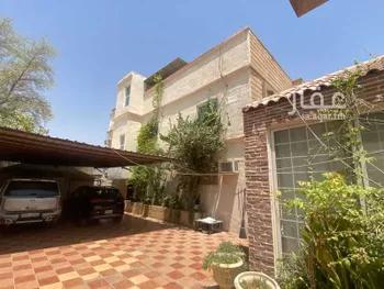فيلا للبيع في شارع الشعبة العليا, حي المرسلات, مدينة الرياض, منطقة الرياض