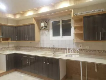شقة للإيجار في شارع ماجد بن عبدالعزيز, حي الصفاء, مدينة جدة, منطقة مكة المكرمة صورة 5