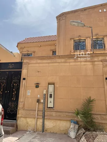 فيلا للإيجار في شارع راشد بن دباس, حي إشبيلية, مدينة الرياض, منطقة الرياض