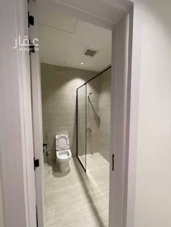 فيلا للإيجار في شارع رخي العنبري, حي العارض, مدينة الرياض, منطقة الرياض صورة 3