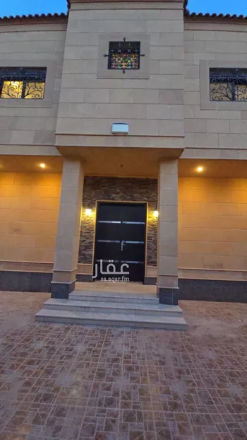 فيلا للإيجار في شارع مسلمة الفهري, حي الروضة, مدينة الرياض, منطقة الرياض صورة 2