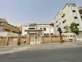 أرض للبيع في شارع علي بن ابي طالب, حي الجامعة, مدينة مكه المكرمه, منطقة مكة المكرمة