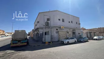 عمارة للإيجار في شارع الرياض, حي الفيصلية, مدينة عرعر, منطقة الحدود الشماليه