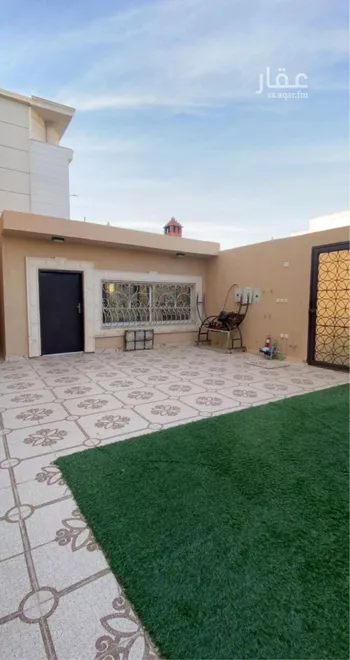 فيلا للبيع في شارع فايدة, حي ظهرة لبن, مدينة الرياض, منطقة الرياض صورة 2