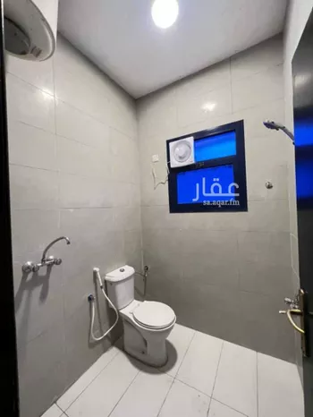 شقة للإيجار في شارع شارع النرجس, حي المنهل, مدينة ابها, منطقة عسير صورة 5