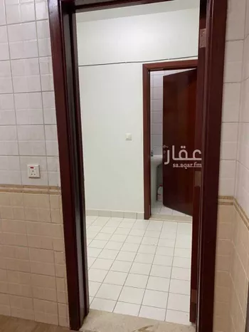 شقة للبيع في شارع الظلال, حي السويدي, مدينة الرياض, منطقة الرياض صورة 2