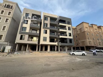 شقة للبيع في شارع حريملاء, حي الحمراء, مدينة الخبر, المنطقة الشرقية