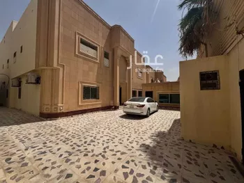 فيلا للبيع في شارع الفروسية, حي إشبيلية, مدينة الرياض, منطقة الرياض