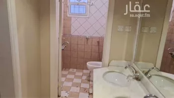 فيلا للإيجار في شارع شهيد الدين ثم الوطن فهد عبدالله وزنة ، حي الشهداء ، الرياض ، منطقة الرياض صورة 5