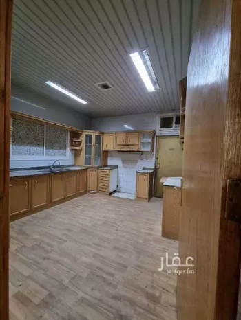 فيلا للإيجار في شارع شهيد الدين ثم الوطن فهد عبدالله وزنة, حي الشهداء, مدينة الرياض, منطقة الرياض صورة 4