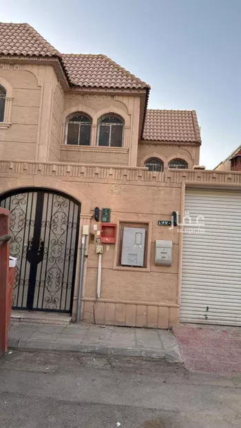 فيلا للإيجار في شارع شهيد الدين ثم الوطن فهد عبدالله وزنة, حي الشهداء, مدينة الرياض, منطقة الرياض صورة 2