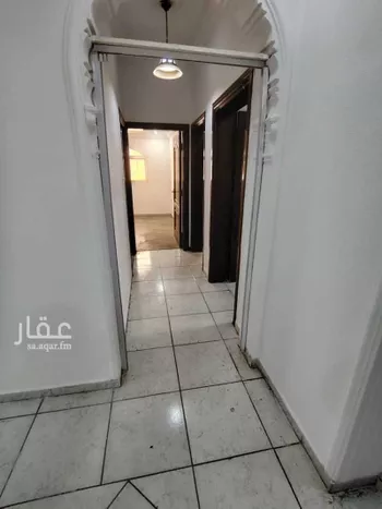 شقة للإيجار في شارع الارجاني, حي الصفاء, مدينة جدة, منطقة مكة المكرمة صورة 3