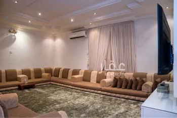 فيلا للبيع في شارع الطارف, العريجاء الغربية, الرياض صورة 3