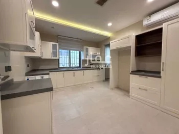 دور للإيجار في شارع أشقر, حي الندى, مدينة الرياض, منطقة الرياض صورة 2