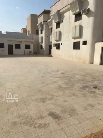 فيلا للبيع في شارع ابن مسلمة, حي عكاظ, مدينة الرياض, منطقة الرياض صورة 2