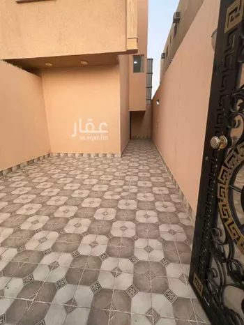 دور للإيجار في شارع أبي الحسن الأغر, حي بدر, مدينة الرياض, منطقة الرياض صورة 2