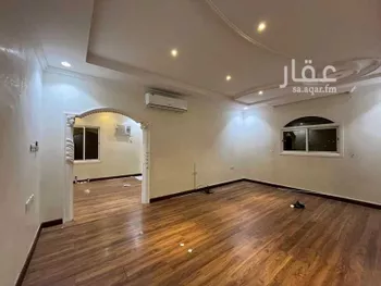 فيلا للبيع في شارع عبدالله بن عثمان, حي إشبيلية, مدينة الرياض, منطقة الرياض صورة 4