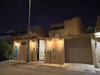 فيلا للبيع في شارع عبدالله بن عثمان, حي إشبيلية, مدينة الرياض, منطقة الرياض