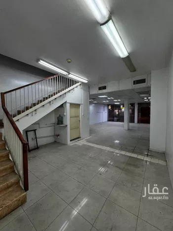 عمارة للإيجار في شارع محمد بن فهد, حي مدينة العمال, مدينة الدمام, المنطقة الشرقية صورة 4