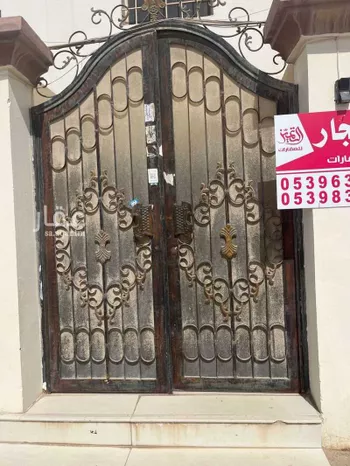 شقة للإيجار في شارع 7482496, حي العزيزية الأول, مدينة الاحساء, المنطقة الشرقية