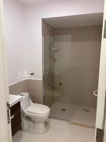فيلا للإيجار في شارع الهدا, حي الإسكان الشمالي, مدينة الدمام, المنطقة الشرقية صورة 5