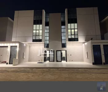 فيلا للبيع في شارع طريق خريص, حي الجنادرية, مدينة الرياض, منطقة الرياض صورة 2