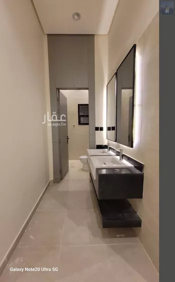 دور للبيع في شارع الغصون, حي الجنادرية, مدينة الرياض, منطقة الرياض صورة 2