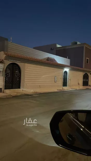 دور للبيع في شارع شديق, حي ظهرة لبن, مدينة الرياض, منطقة الرياض