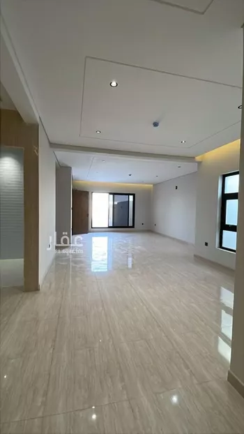 شقة للبيع في شارع عبدالله بن جعفر, حي عكاظ, مدينة الرياض, منطقة الرياض صورة 3