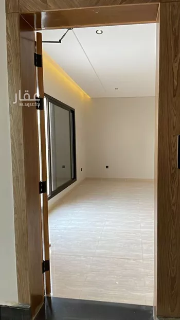 شقة للبيع في شارع عبدالله بن جعفر, حي عكاظ, مدينة الرياض, منطقة الرياض صورة 2