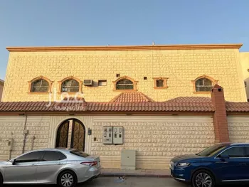 فيلا للبيع في شارع الصعود, حي العزيزية, مدينة الرياض, منطقة الرياض