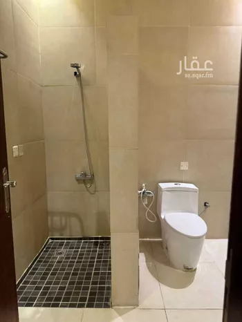 شقة للإيجار في شارع أحمد بن الحسين بن شقير, حي الملز, مدينة الرياض, منطقة الرياض صورة 5