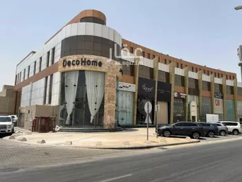 مكتب تجاري للإيجار في شارع ابي بكر الصديق, حي الياسمين, مدينة الرياض, منطقة الرياض