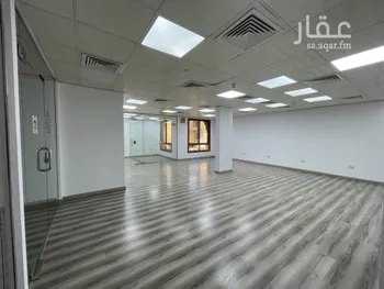 مكتب تجاري للإيجار في شارع متعب بن عوف, حي الشاطئ, مدينة جدة, منطقة مكة المكرمة صورة 2