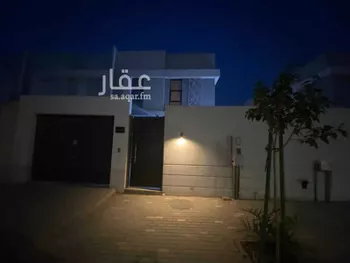 فيلا للإيجار في شارع أحمد الحسباني, حي مطار الملك خالد الدولي, مدينة الرياض, منطقة الرياض صورة 2