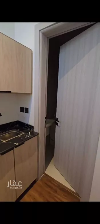 عمارة للإيجار في شارع علي الظاهري, حي العارض, مدينة الرياض, منطقة الرياض صورة 4