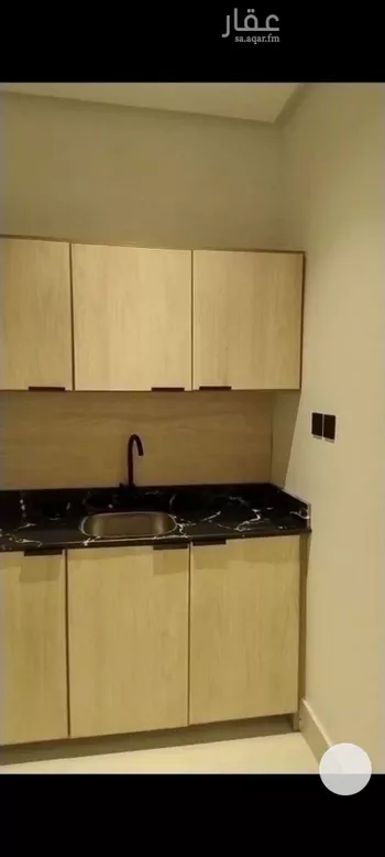 عمارة للإيجار في شارع علي الظاهري, حي العارض, مدينة الرياض, منطقة الرياض صورة 5