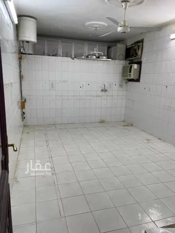 عمارة للإيجار في شارع شجاع بن مخلد, حي بنى عبد الأشهل, مدينة المدينه المنوره, منطقة المدينة المنورة صورة 2