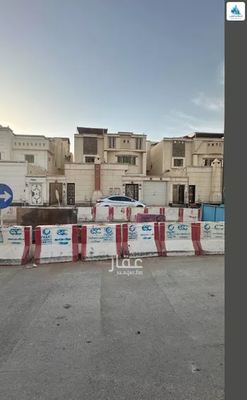 فيلا للبيع في شارع الفرحة, حي المعيزيلة, مدينة الرياض, منطقة الرياض صورة 3