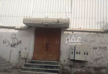 بيت للبيع في شارع حمزة بن محمد, حي منفوحة الجديدة, الرياض