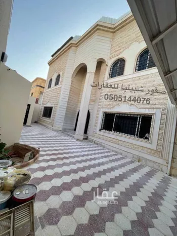 فيلا للبيع في شارع عبيدالله الشريعة, حي الأندلس, مدينة الرياض, منطقة الرياض صورة 2