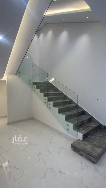 فيلا للبيع في شارع أبي الريحان البيروني, حي المهدية, مدينة الرياض, منطقة الرياض صورة 4