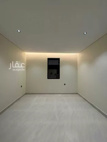 عمارة للإيجار في شارع عكرمة البربري, حي الجامعيين, مدينة المجمعه, منطقة الرياض